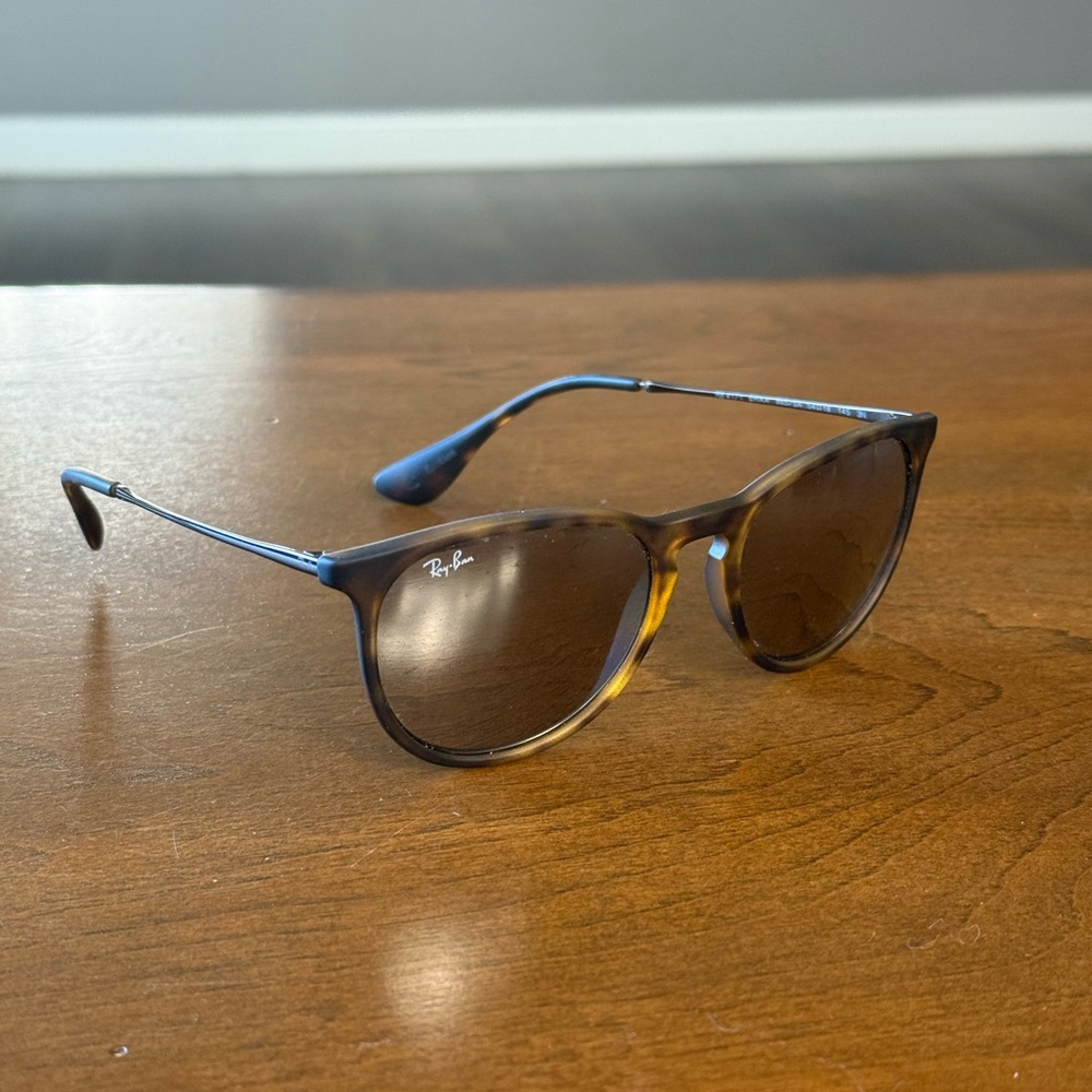 Ray-Ban Sunglasses